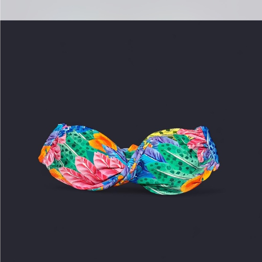 Loli Fama Tropical Print Women's bikini top